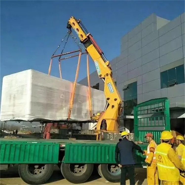 滨海随车吊是否可以进行长途运输